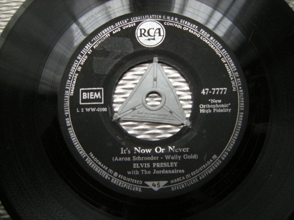 Elvis Presley 7"German Armylabel It's Now Or Never, Gebruikt, 7 inch, Single, Ophalen of Verzenden