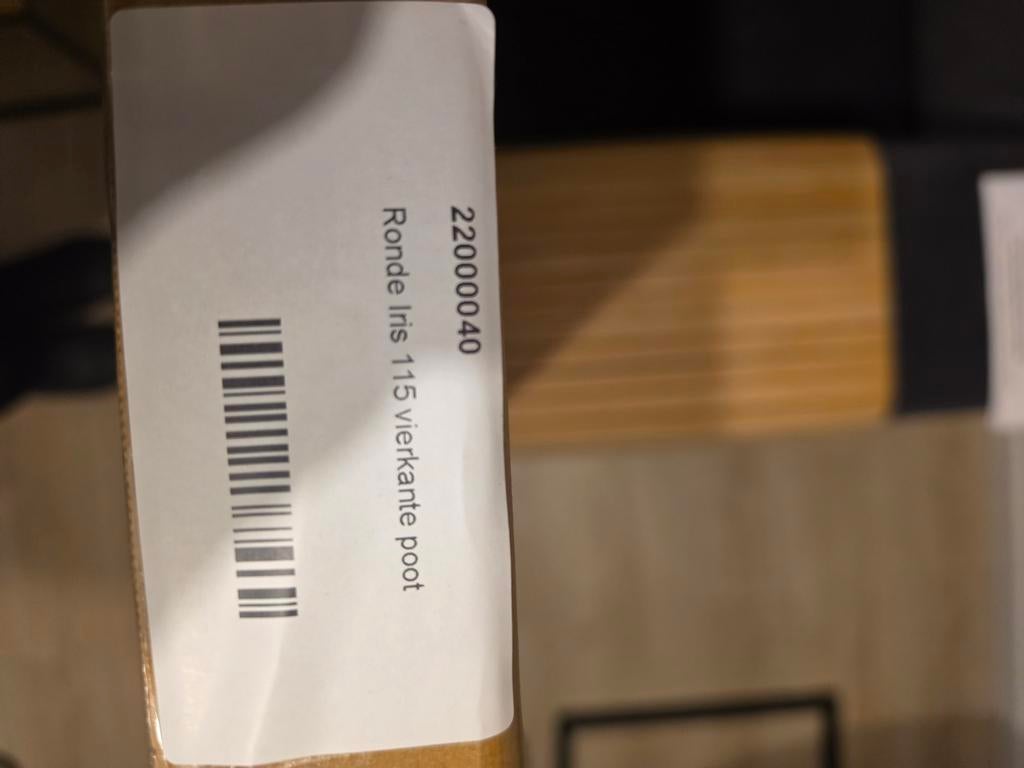 Nieuwe ronde Iris eettafel 115 cm met vierkante zwarte poten, Huis en Inrichting, Tafels | Eettafels, Rond, Nieuw, Ophalen of Verzenden