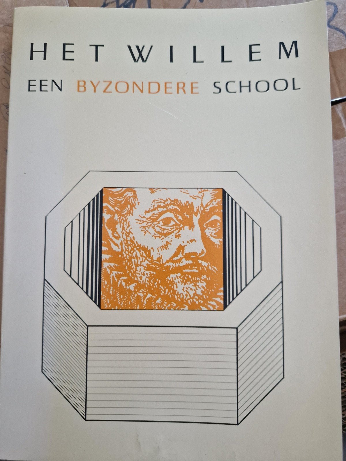 Waalwijk -  40 jr. Willem v. Oranje college 1949 - 1989, Boeken, Geschiedenis | Stad en Regio, Ophalen