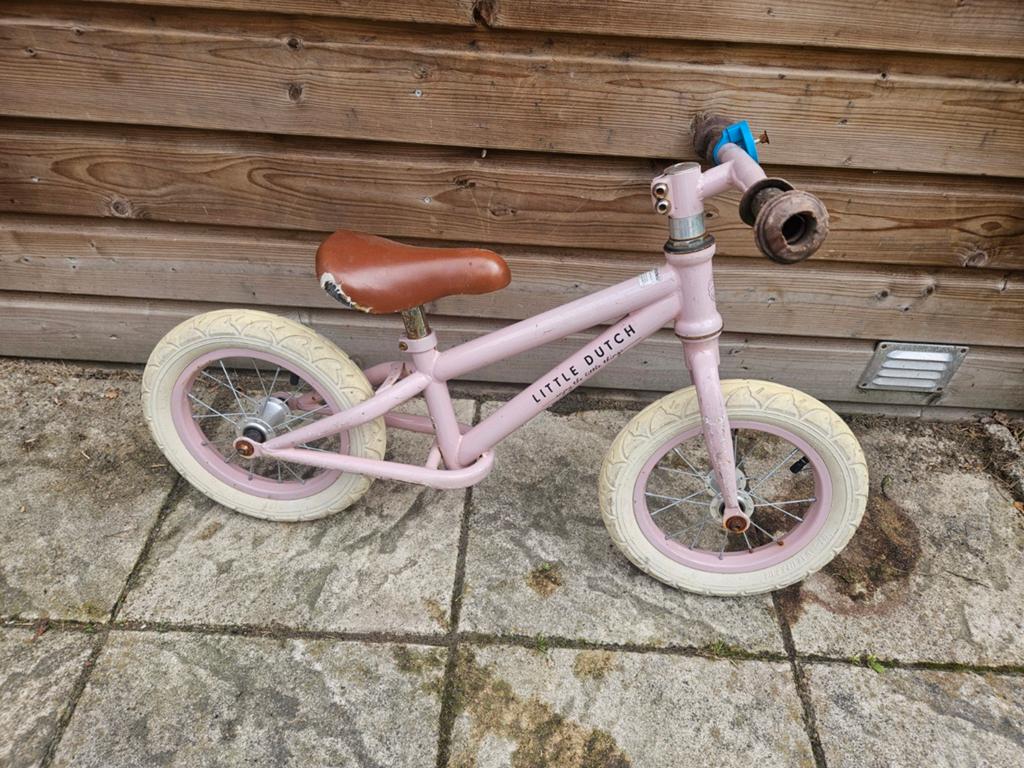 Little Dutch Loopfiets Roze - Perfect voor de kleintjes!, Ophalen, Gebruikt, Loopfiets