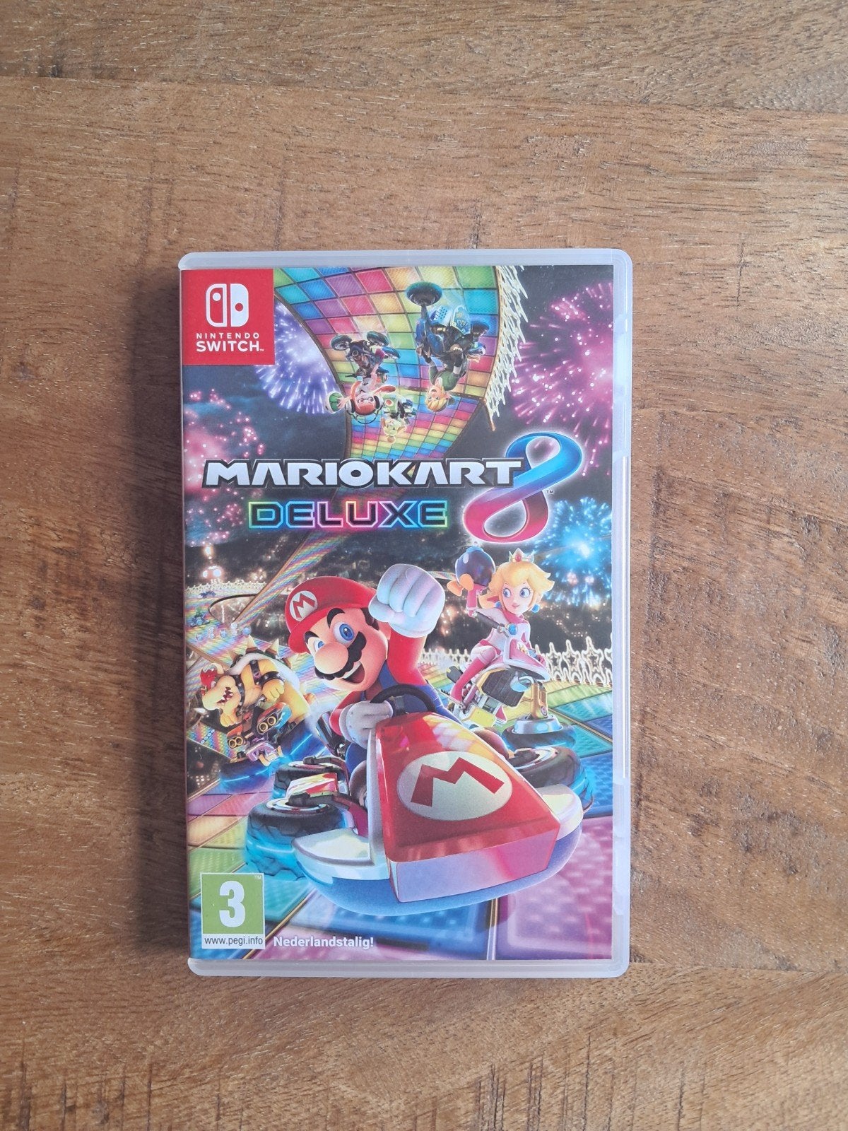 Mario Kart 8 Deluxe - Nintendo Switch, Online, Racen en Vliegen, Ophalen of Verzenden, Zo goed als nieuw