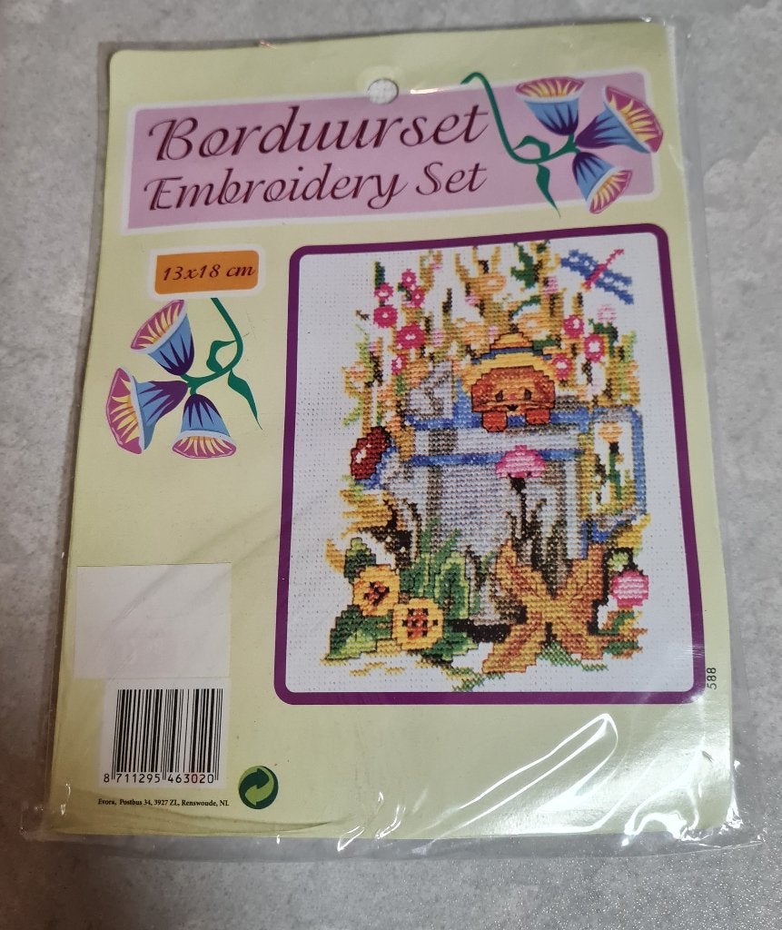 Leuk en nieuw borduurpakketje, Hobby en Vrije tijd, Ophalen of Verzenden, Nieuw, Handborduren, Borduurpakket