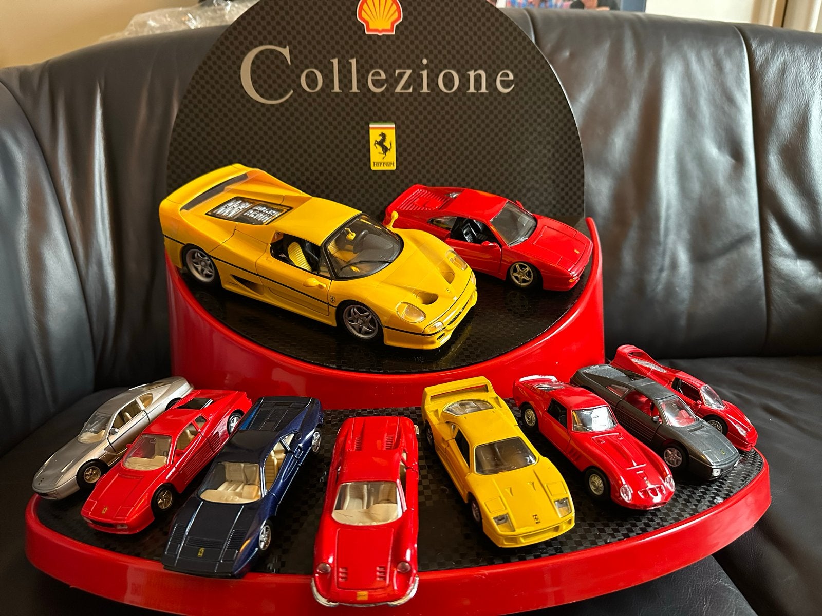 Verzameling Ferrari Miniatuurauto's met Display, Ophalen, Zo goed als nieuw