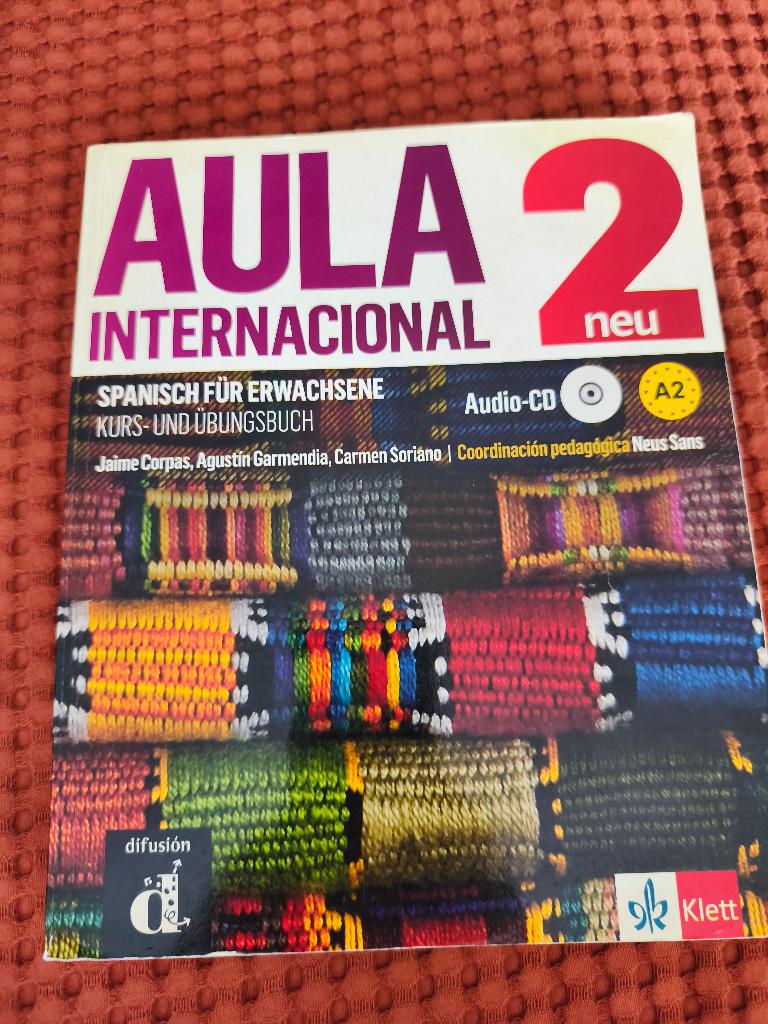 Aula Internacional 2 neu (Kurs-Und Ubungsbuch), Ophalen, Gelezen, Non-fictie