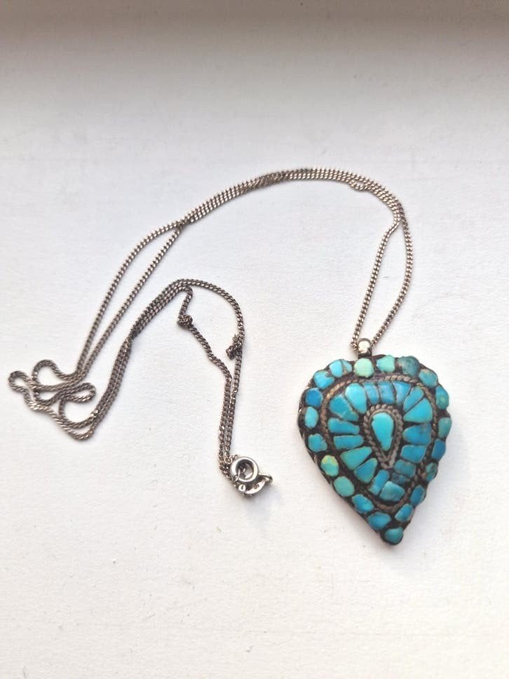 Zilveren ketting met turquoise hart hanger, Gebruikt, Blauw, Ophalen of Verzenden, Met edelsteen