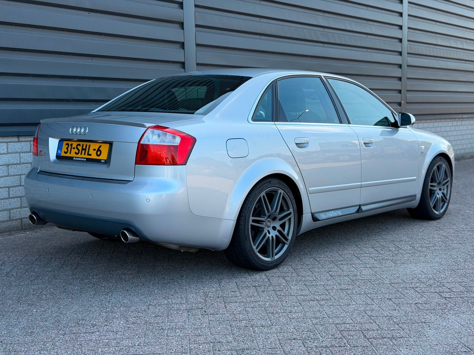 Audi A4 Limousine 4.2 V8 quattro S4 Exclusive 28.000 KM !, Auto's, Gebruikt, A4, 10 km/l, Bedrijf