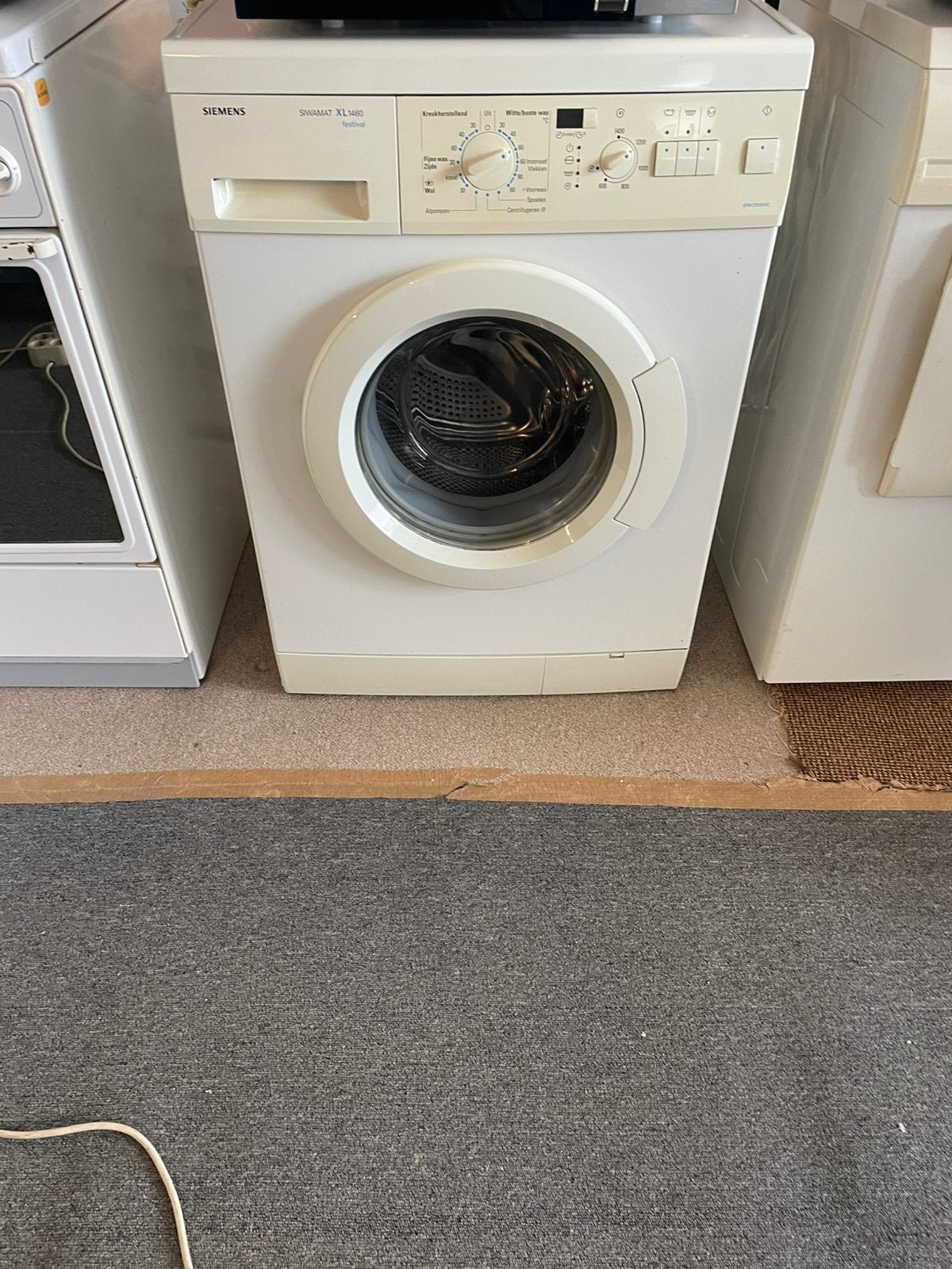 Goedwerkende wasmachine van SIEMENS, ?, Zo goed als nieuw, Voorlader, 85 tot 90 cm