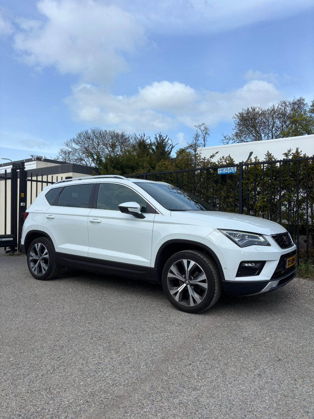 SEAT Ateca 1.5 TSI Xcellence DSG | NAP | Dealeronderhouden |, Auto's, Dealer onderhouden, 1498 cc, 680 kg, 4 cilinders