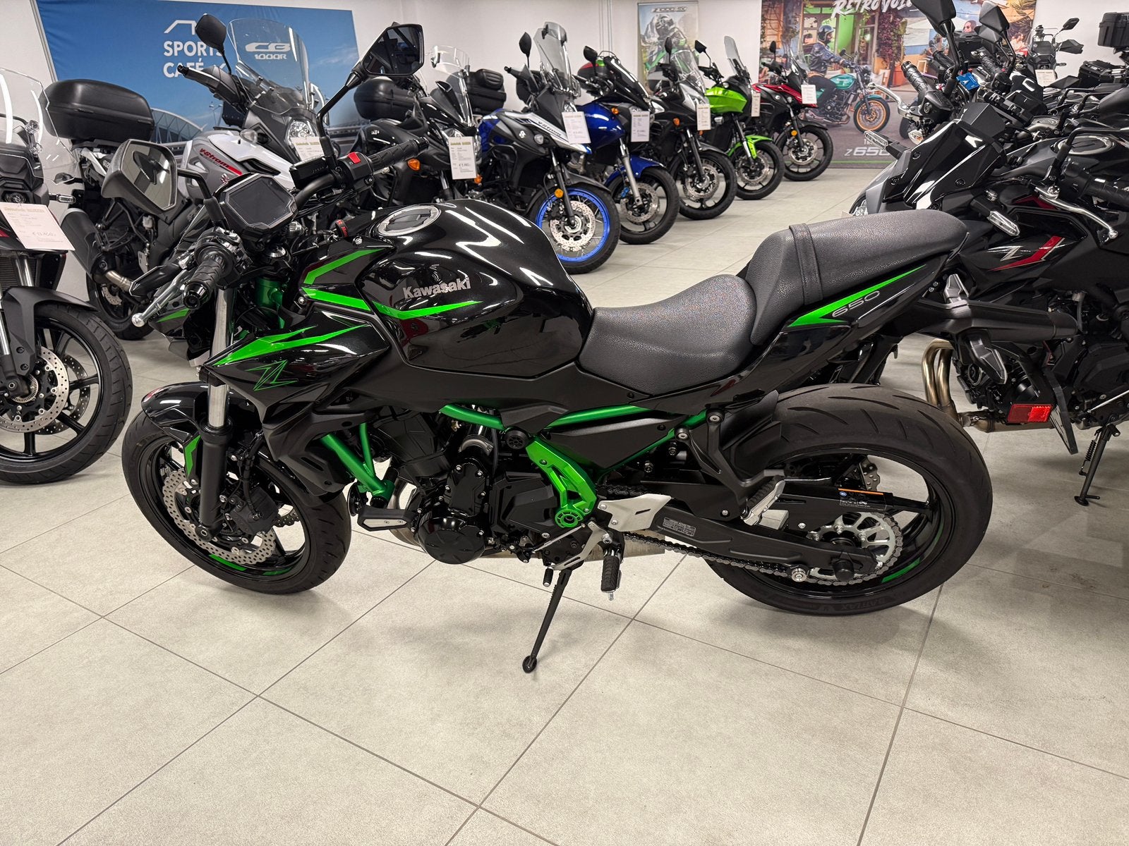 Kawasaki Z650, Motoren, Motoren | Kawasaki, 2 cilinders, Motorrijbewijs A, Particulier, Meer dan 35 kW