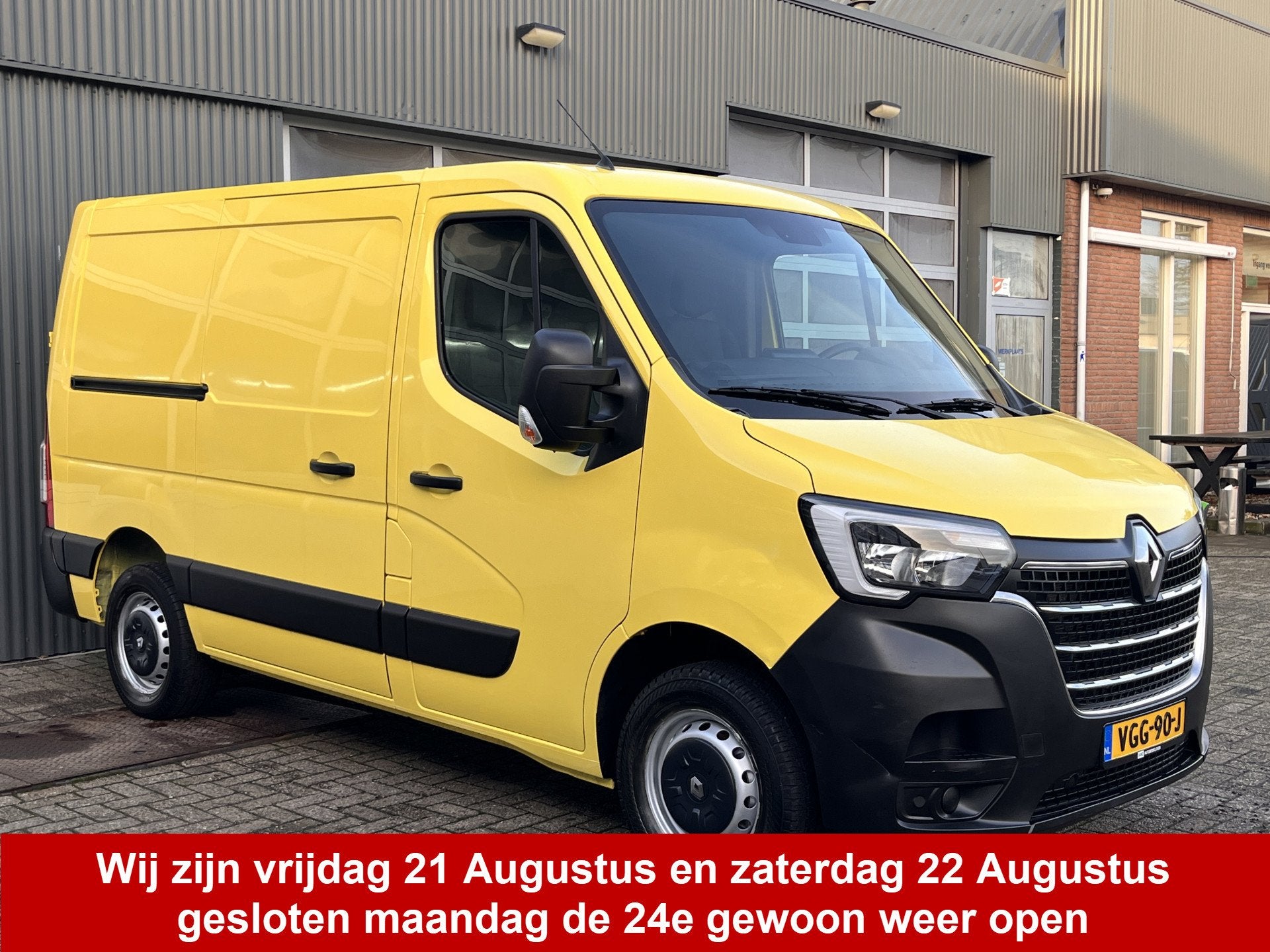 Renault Master T28 2.3 dCi 135 L1H1 Airco Cruise controle Tr, Auto's, Bestelauto's, Voorwielaandrijving, Gebruikt, 4 cilinders