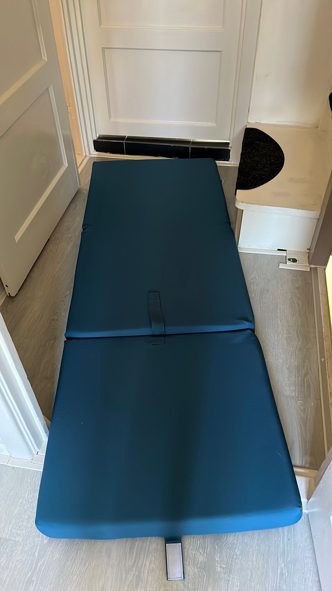 Vouwbed | Logeerbed, Ophalen, 190 cm of minder, Zo goed als nieuw, Matras