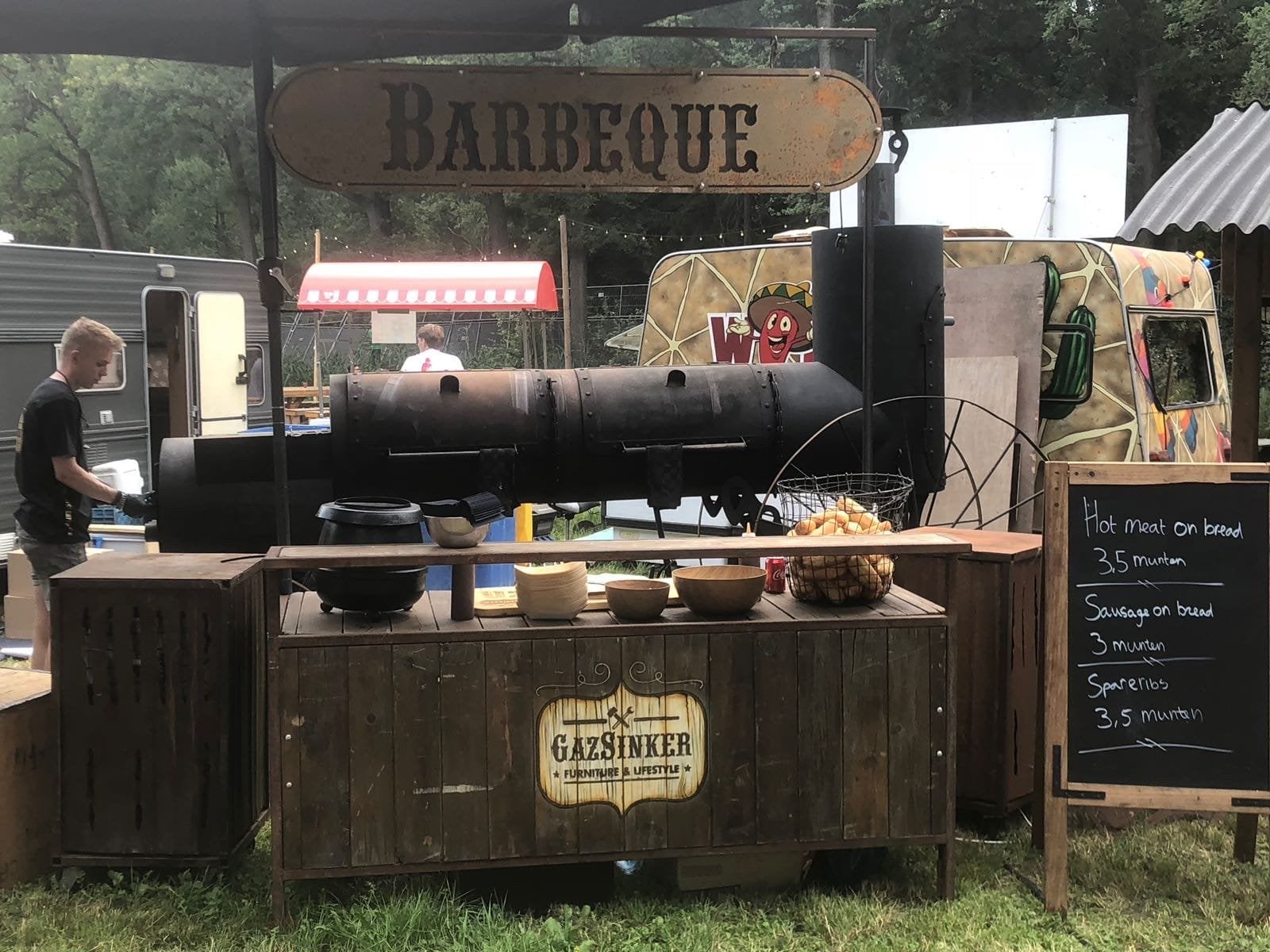 Professionele Smoker BBQ - Een Ware Blikvanger, Ophalen, Gebruikt