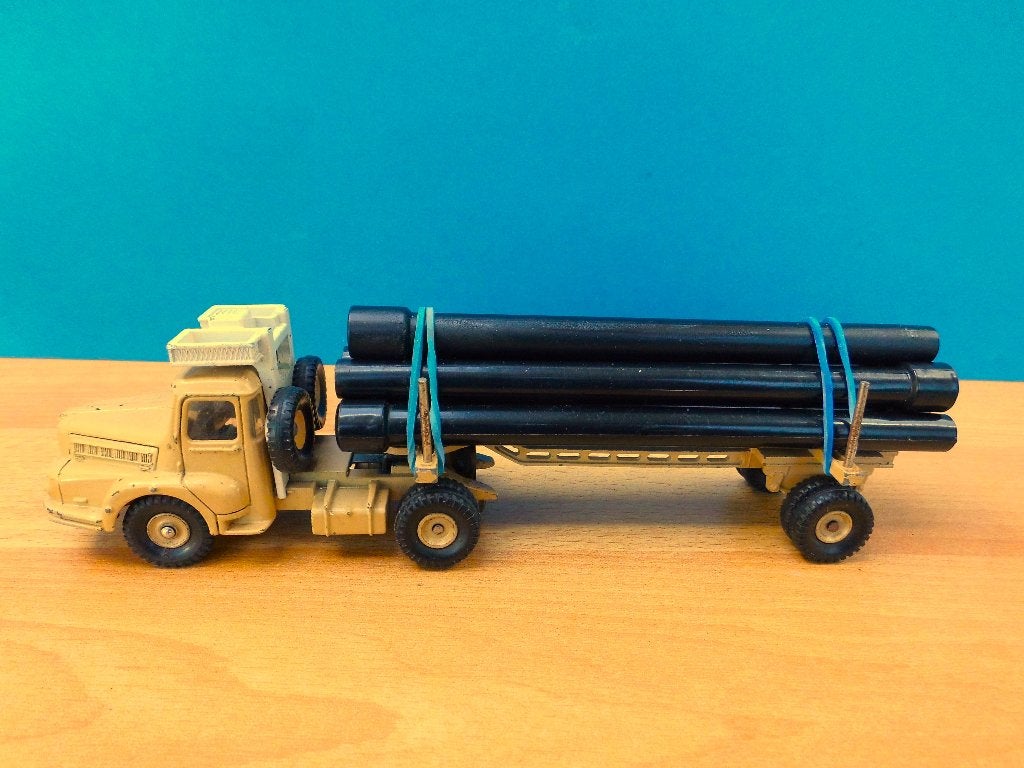 Dinky Toys Frankrijk No. 893 Unic Saharien met 6 buizen, Ophalen of Verzenden, Zo goed als nieuw, Bus of Vrachtwagen, Dinky Toys