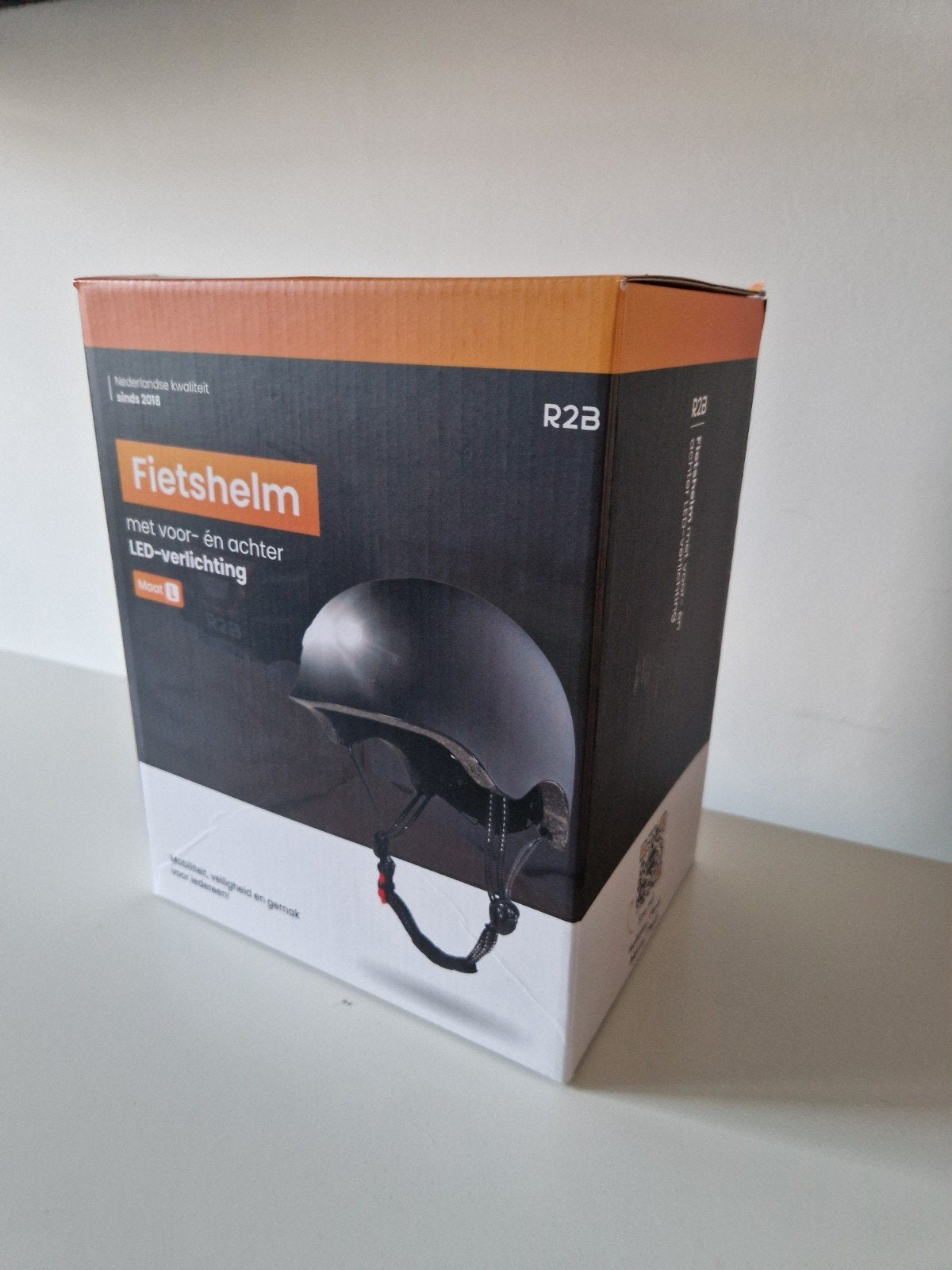 R2B Fietshelm met LED-verlichting voor volwassenen, Ophalen of Verzenden, L, Heer of Dame, Nieuw