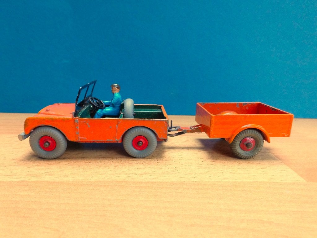 Dinky Toys No. 340 & 341 Land Rover met kleine aanhanger, Ophalen of Verzenden, Gebruikt, Overige typen, Dinky Toys
