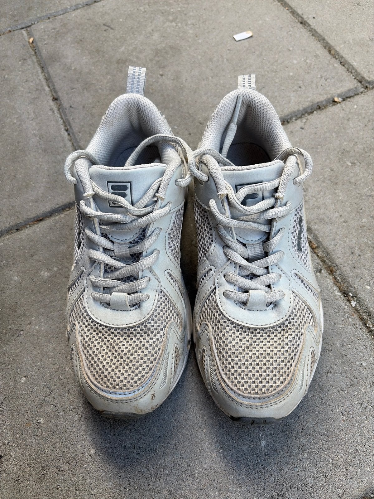 Fila sneakers - Maat 33 1/2 - Gedragen, Ophalen, Gedragen, Grijs, Sneakers of Gympen