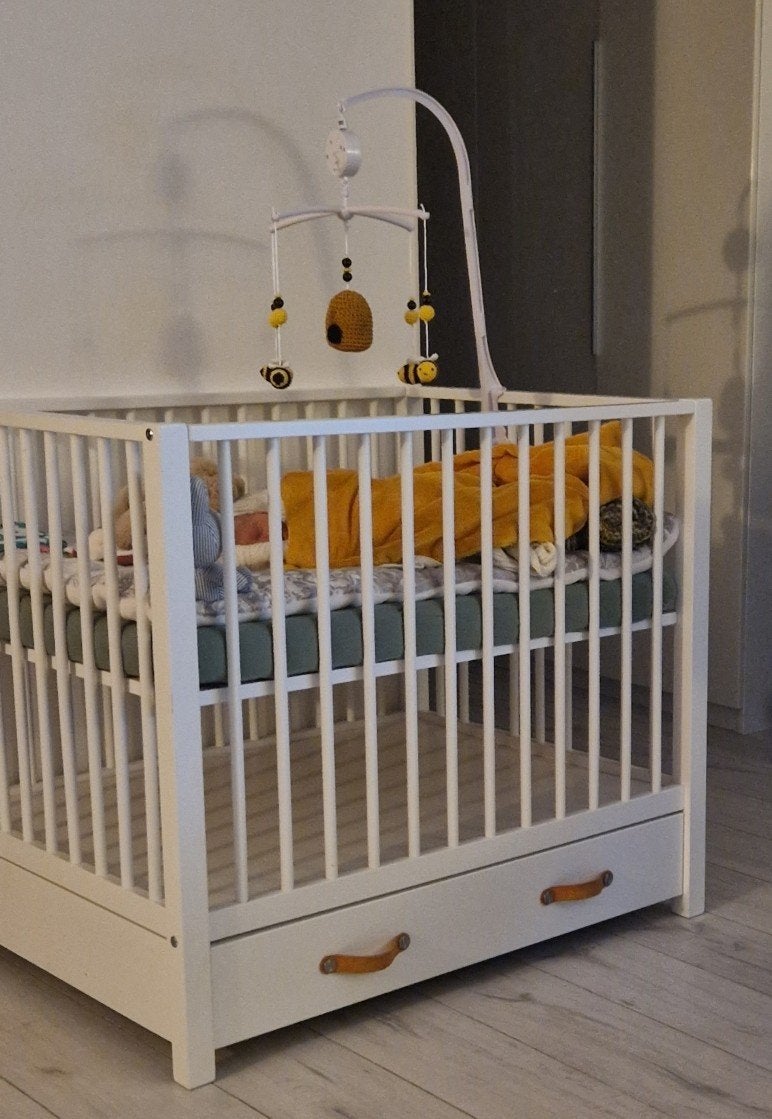 Witte box met lade met leren handgrepen, Ophalen, Gebruikt, Rechthoekig, In hoogte verstelbaar