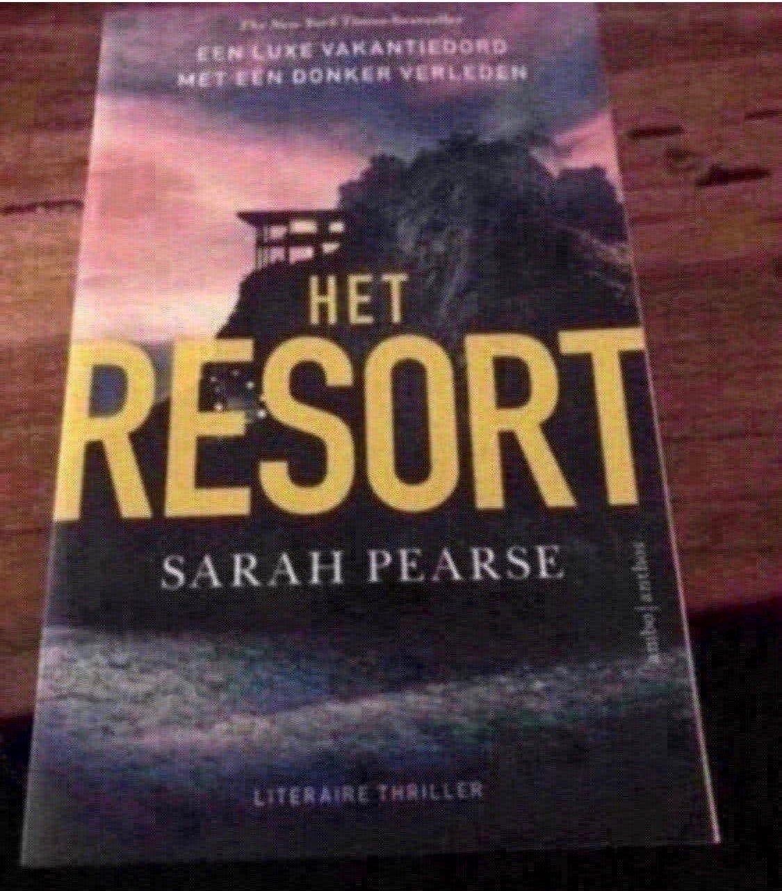 Het resort, Ophalen, Gelezen
