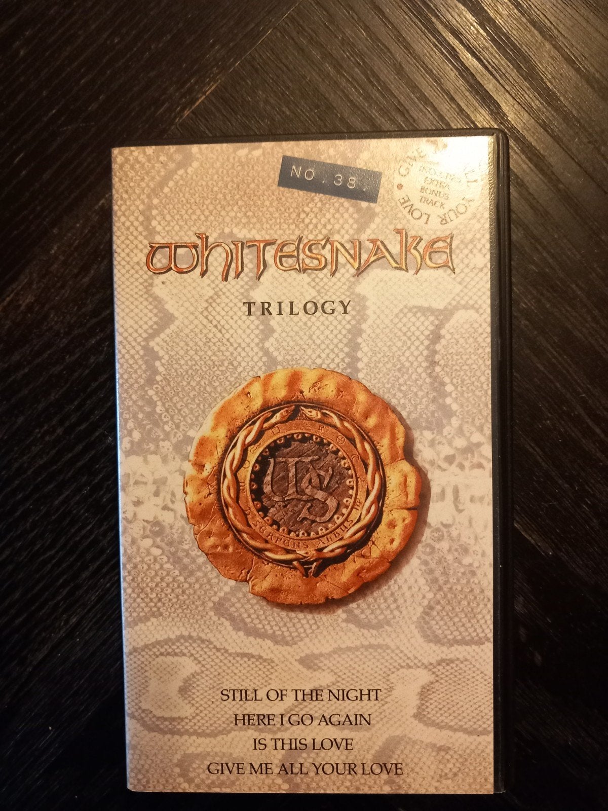 Whitesnake Trilogy VHS - Muziekvideo Collectie, Muziek, Alle leeftijden, Ophalen of Verzenden, VHS