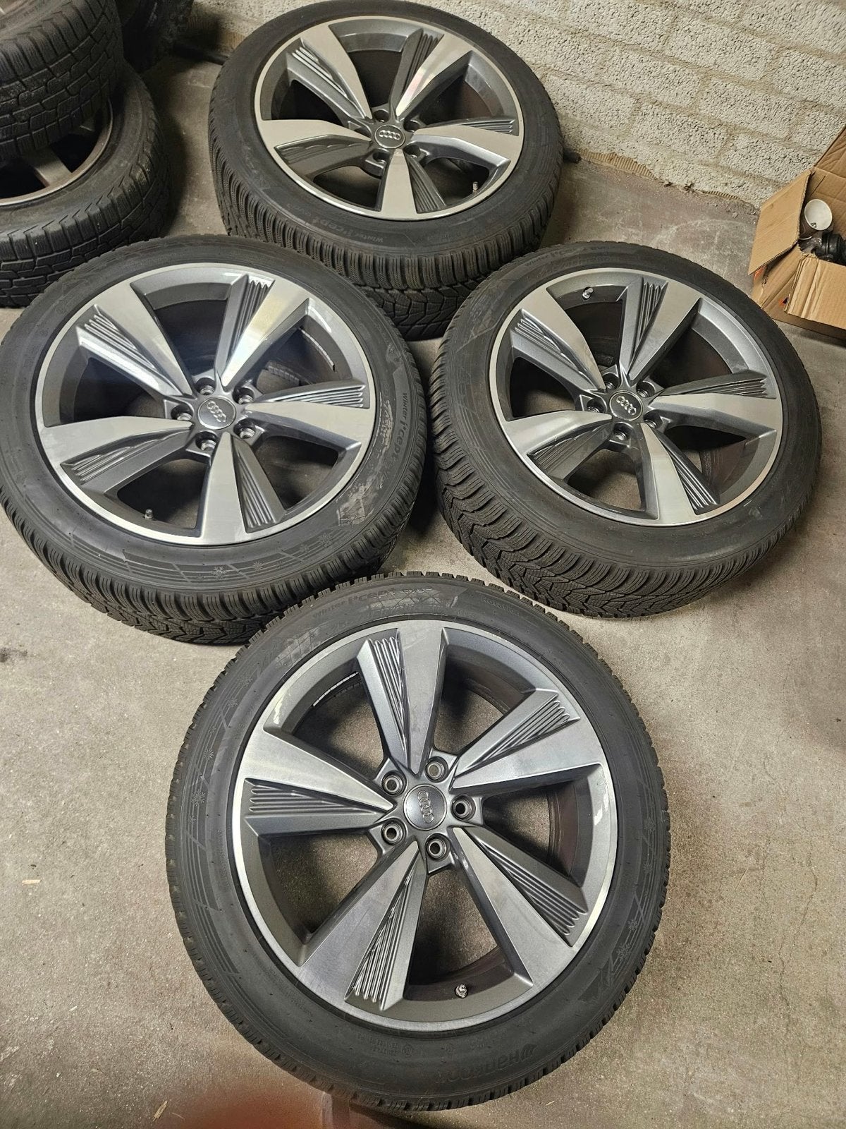 Audi A6/A7/A8 originele winterset 19 inch 2024 nieuw, Auto-onderdelen, 19 inch, 255 mm, Banden en Velgen, Nieuw
