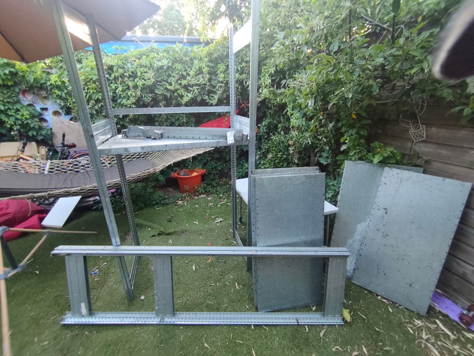 Metalen stelling met platen 50x100cm, Ophalen