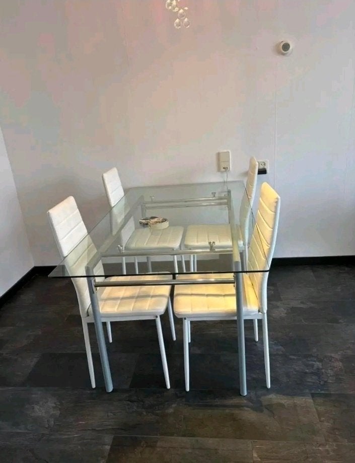 Glazen eettafel + 4 witte stoelen, Huis en Inrichting, Tafels | Eettafels, Ophalen, Gebruikt, 100 tot 150 cm, Luxe