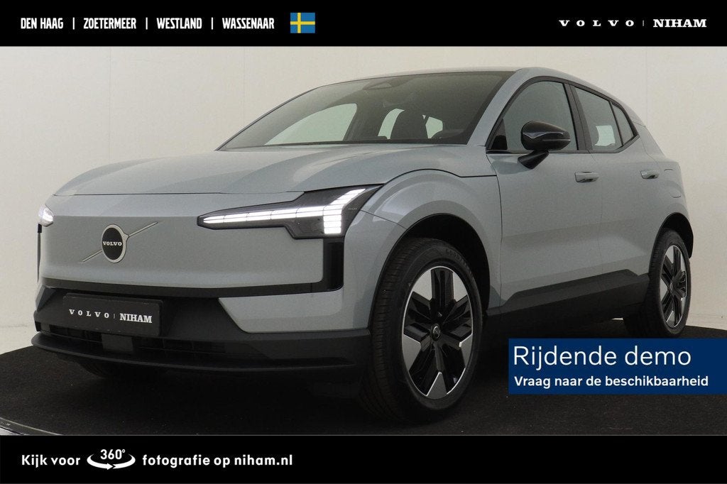Volvo EX30 P5 PLUS EUROPA 51 kWh -HARMAN/KARDON|CLIMATE|POWE, Auto's, Volvo, Automaat, 12 maanden, Achterwielaandrijving, Leder en Stof