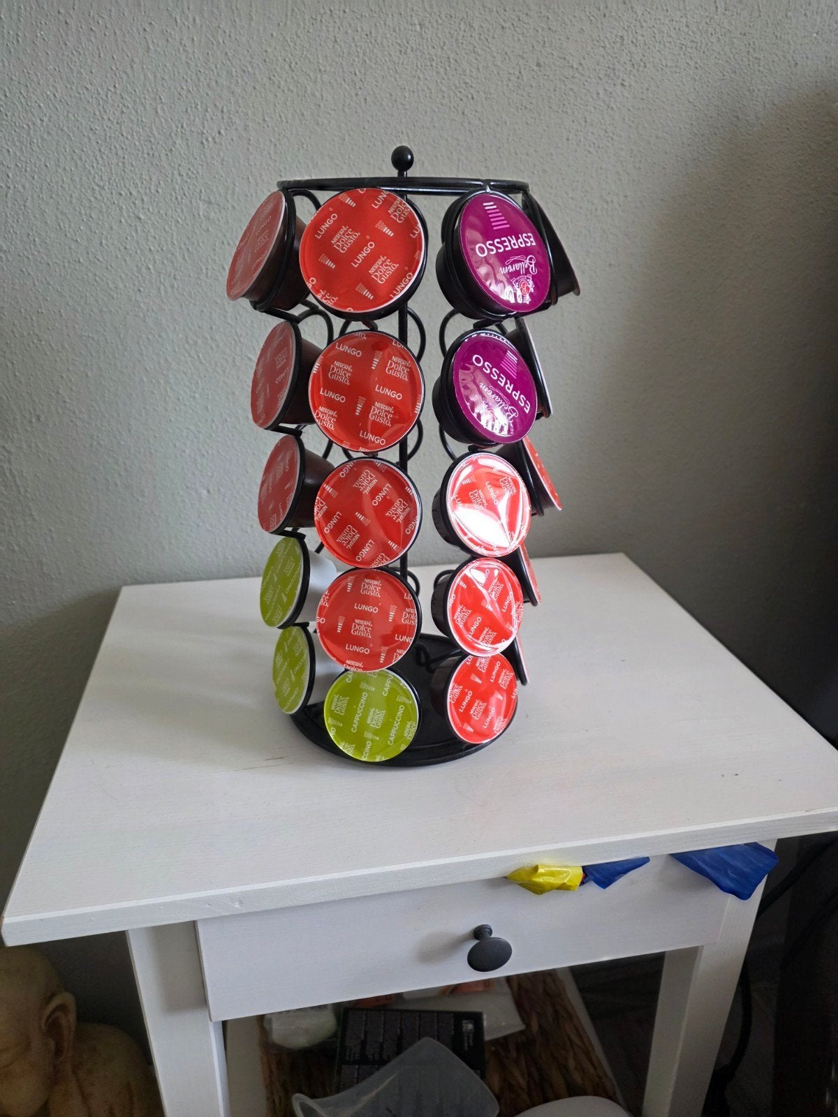 Dolce Gusto koffiezetapparaat met capsulehouder, Witgoed en Apparatuur, Ophalen, Gebruikt, Koffiemachine, 1 kopje