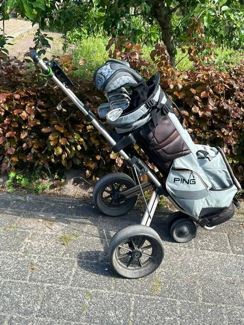 Complete Dames set , inclusief tas en trolley, Ophalen, Gebruikt, Set, Mizuno