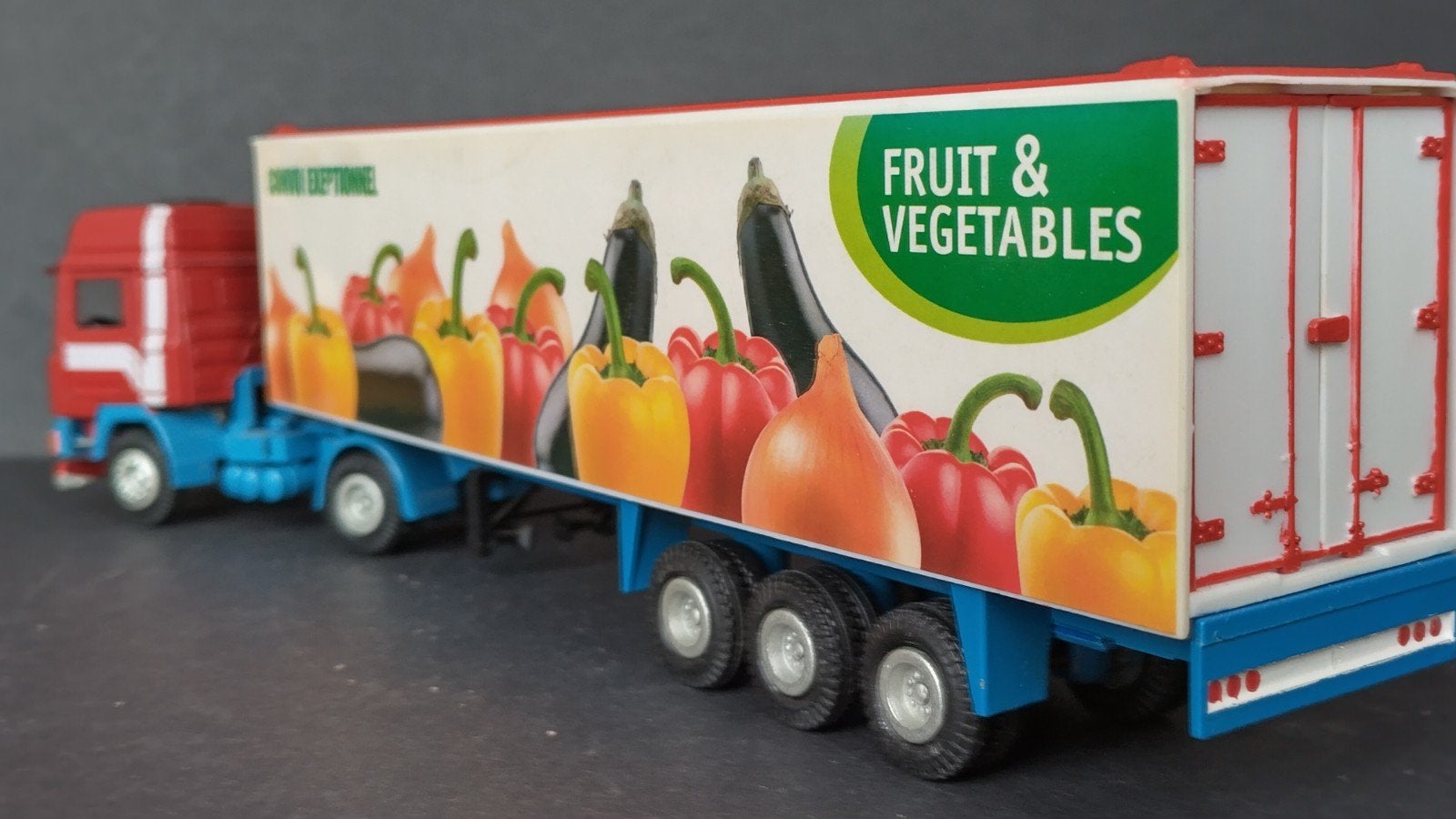 Volvo F12 fruit and vegetables 1:50 Tekno Pol, Hobby en Vrije tijd, Modelauto's | 1:50, Verzenden, De Lier Holland, Tekno, Zo goed als nieuw