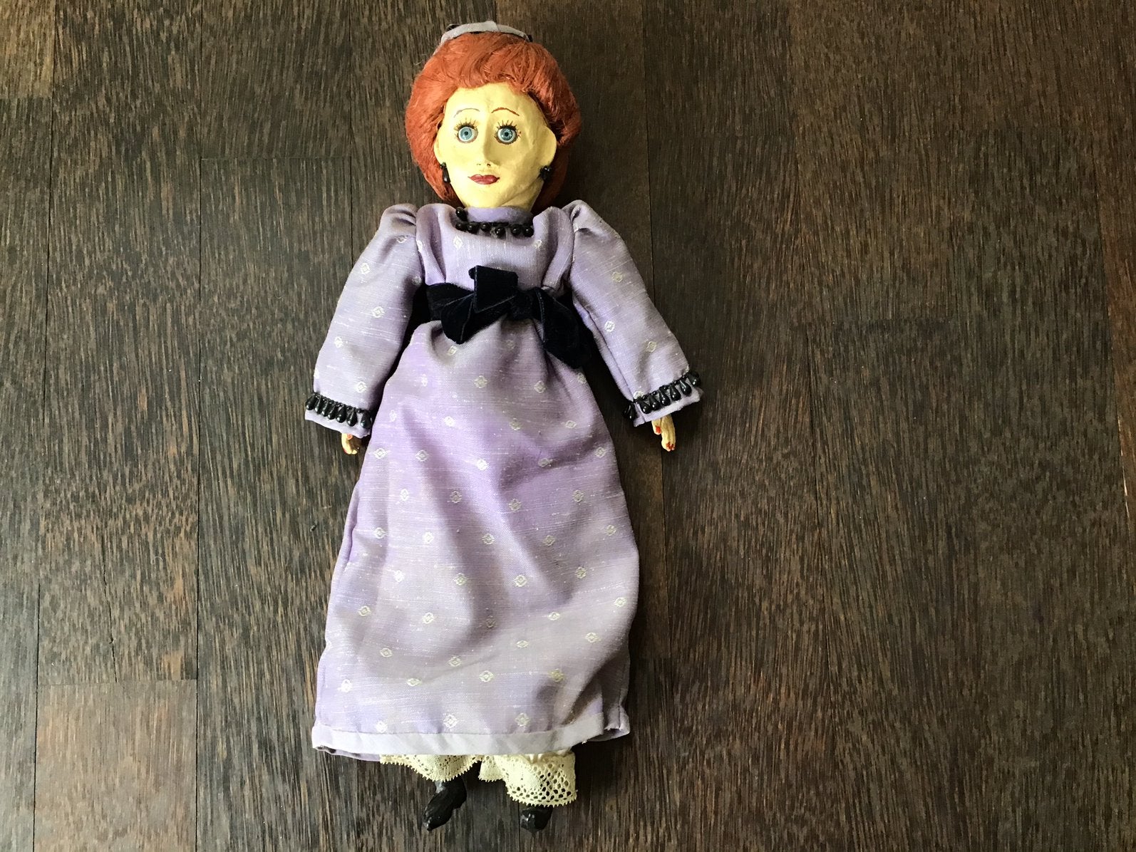 Karakterpop roodharig - papier maché, Verzamelen, Poppen, Ophalen of Verzenden, Zo goed als nieuw, Pop