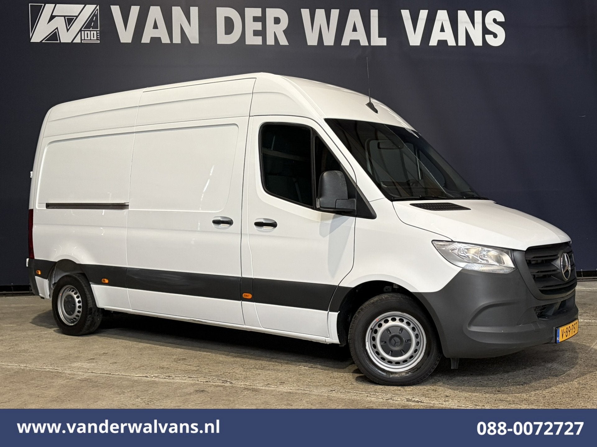 Mercedes-Benz Sprinter 211 CDI L2H2 Euro6 Airco | Camera | T, Auto's, Bestelauto's, Voorwielaandrijving, Stof, Gebruikt, 4 cilinders