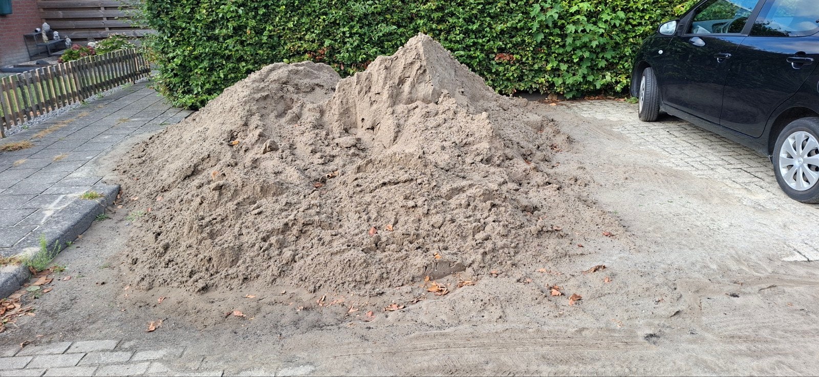 Grote berg schone ophoogzand of straatzand +/- 4  kuub, Tuin en Terras, Zand, Ophalen, Nieuw, Straatzand