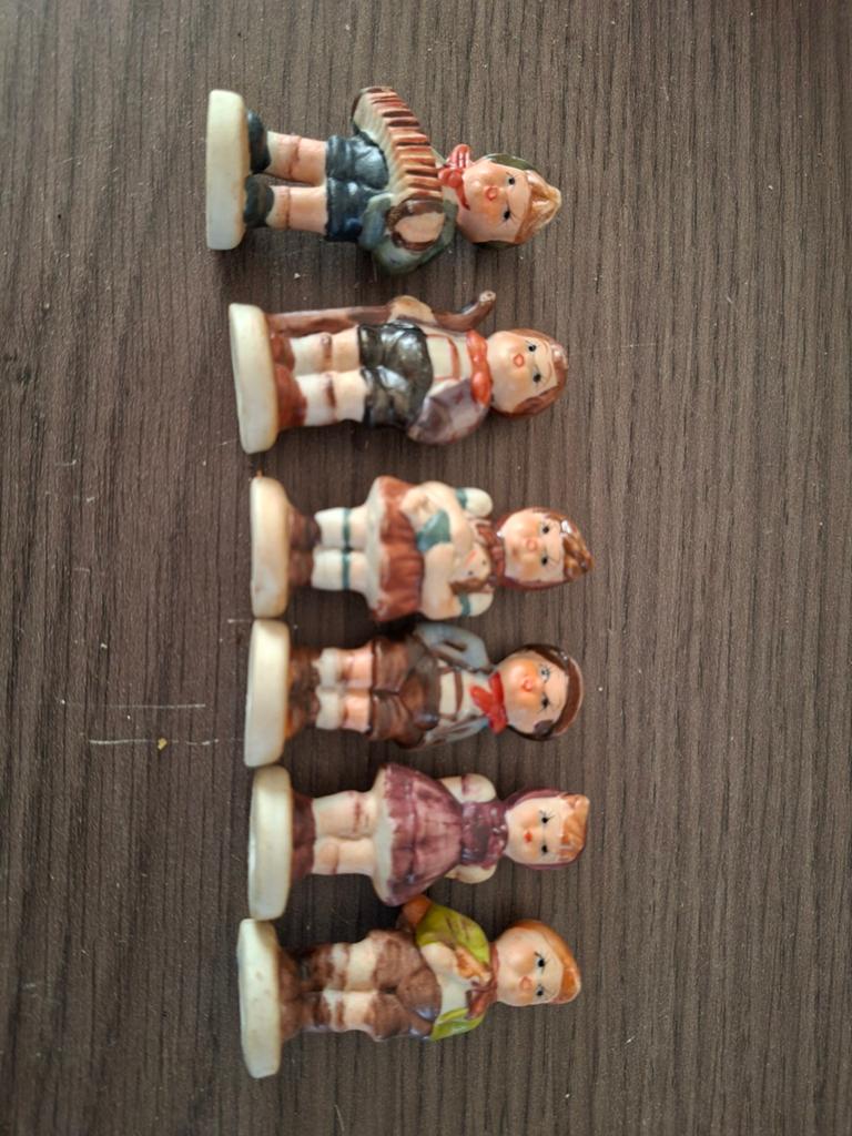 Set van 6 vintage Hummel-achtige beeldjes, Ophalen of Verzenden, Gebruikt
