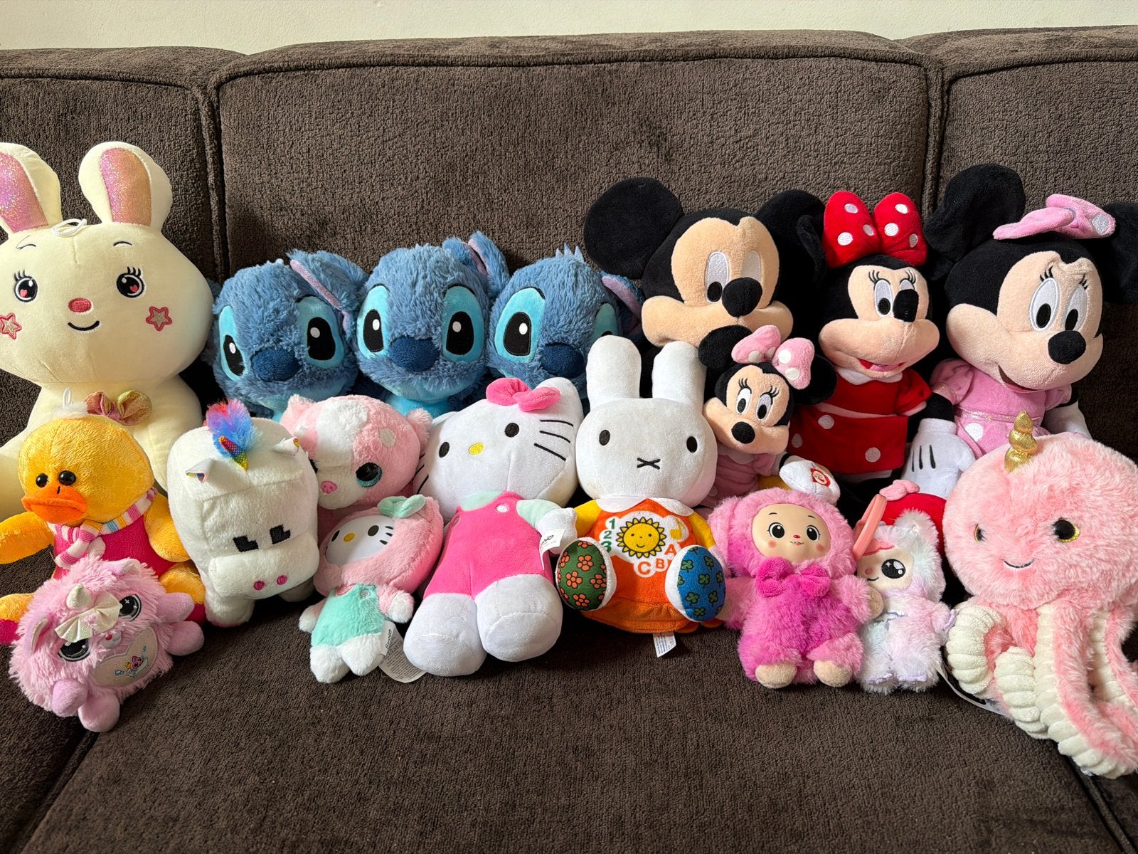 Grote collectie knuffels: Disney, Stitch, Miffy en meer!, Gebruikt, Disney, Konijn, Ophalen of Verzenden