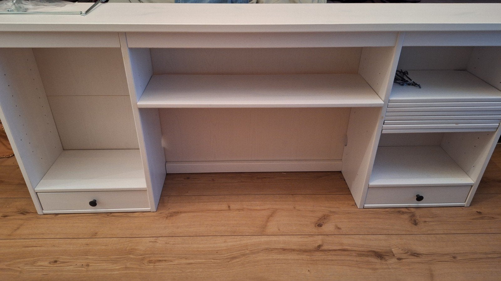 IKEA Hemnes opbouwdeel bureau wit compleet, Huis en Inrichting, Bureaus, Overige typen, Hout, Zo goed als nieuw, IKEA