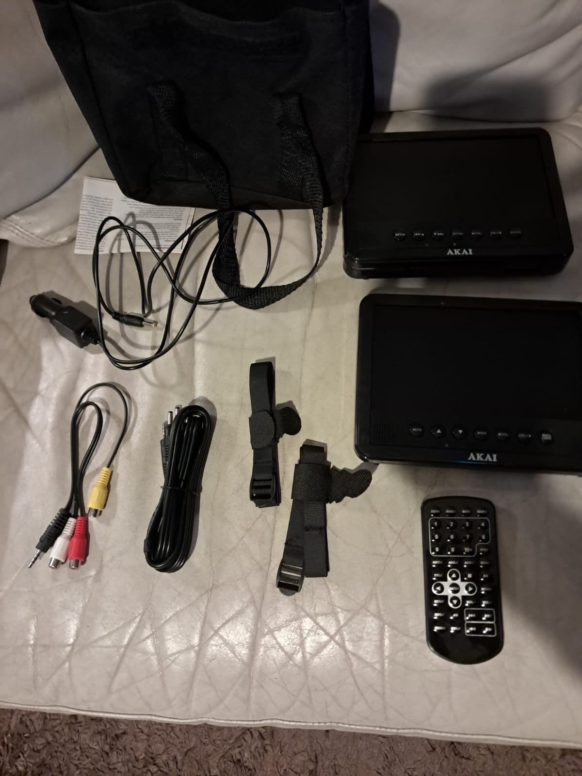 Draagbare Akai DVD Speler met 2 Schermen, Gebruikt, Draagbaar, Ophalen of Verzenden, Overige merken