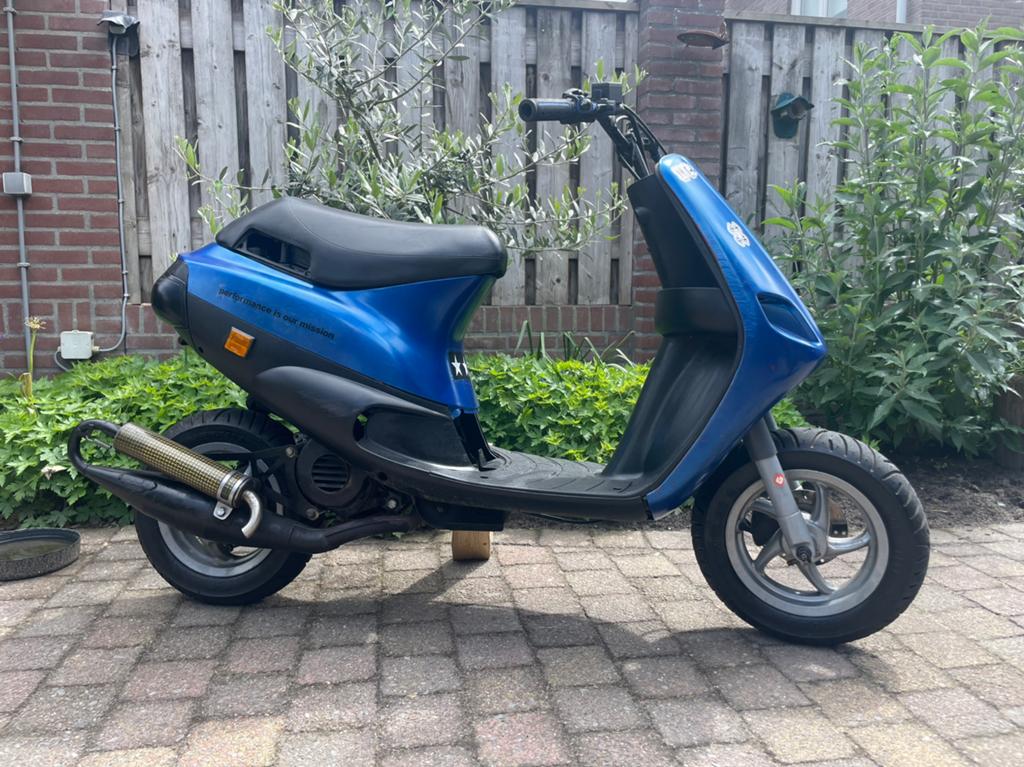 Zip type 3 70cc zonder 123, Fietsen en Brommers, Ophalen of Verzenden, Zo goed als nieuw, Tweetakt, Zip