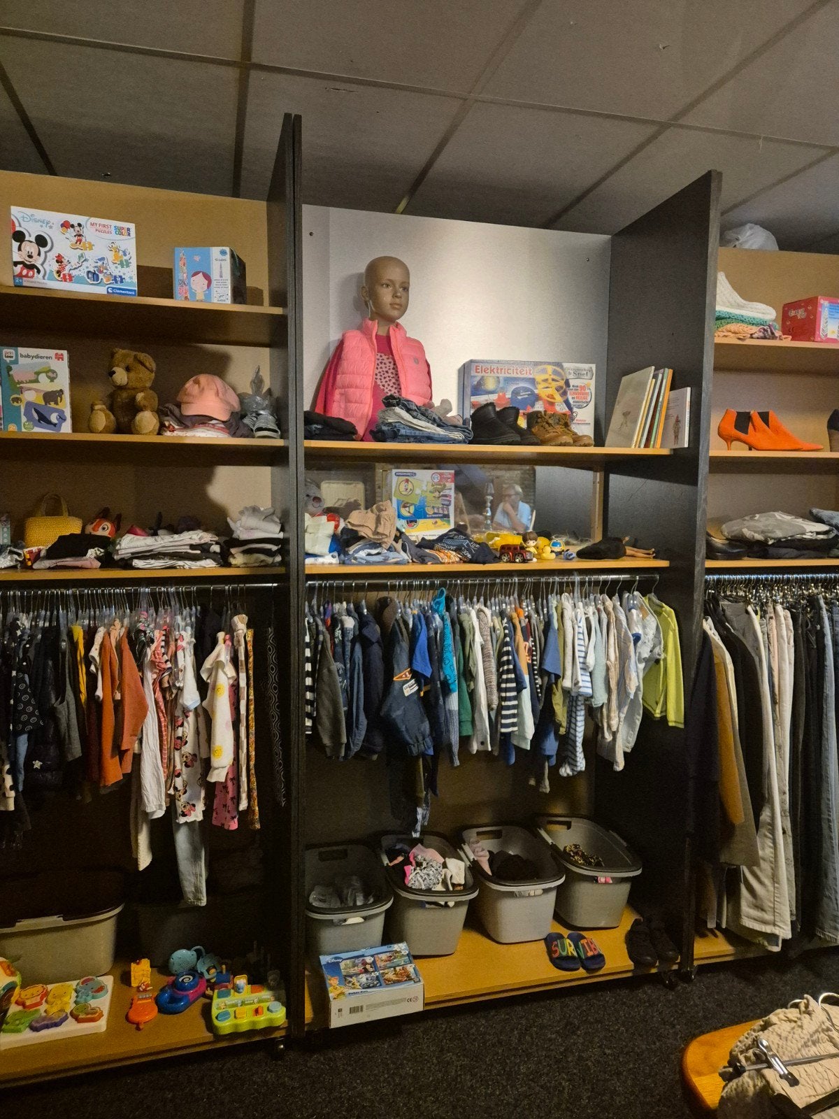 3 Grote winkelkasten op wieltjes, Huis en Inrichting, Kasten | Kledingkasten, Ophalen, Gebruikt, 100 tot 150 cm, 200 cm of meer