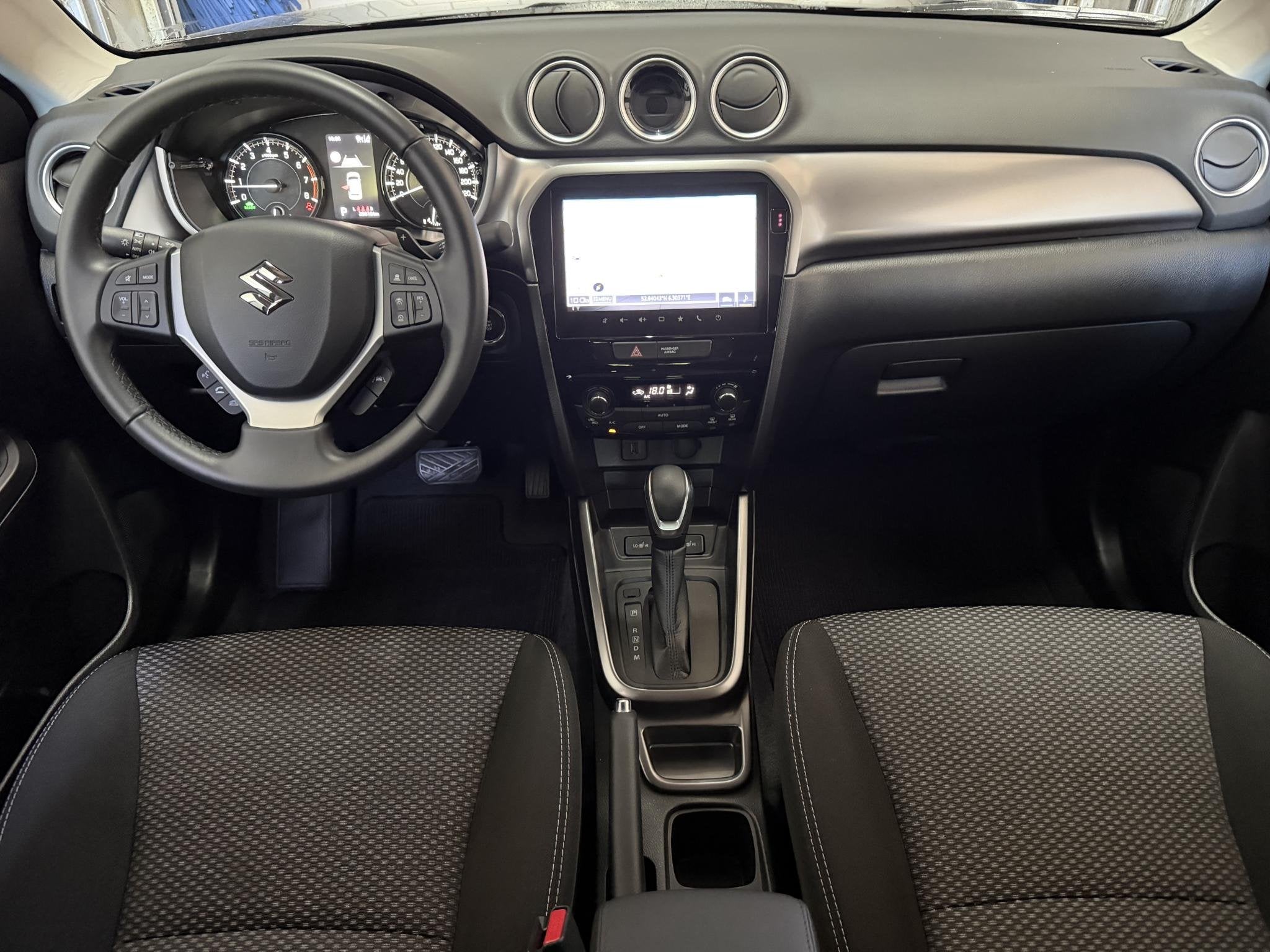 Suzuki Vitara 1.5 Hybrid Style / Fabrieksgarantie tot 1-2028, Auto's, Dealer onderhouden, Gebruikt, 4 cilinders, 400 kg