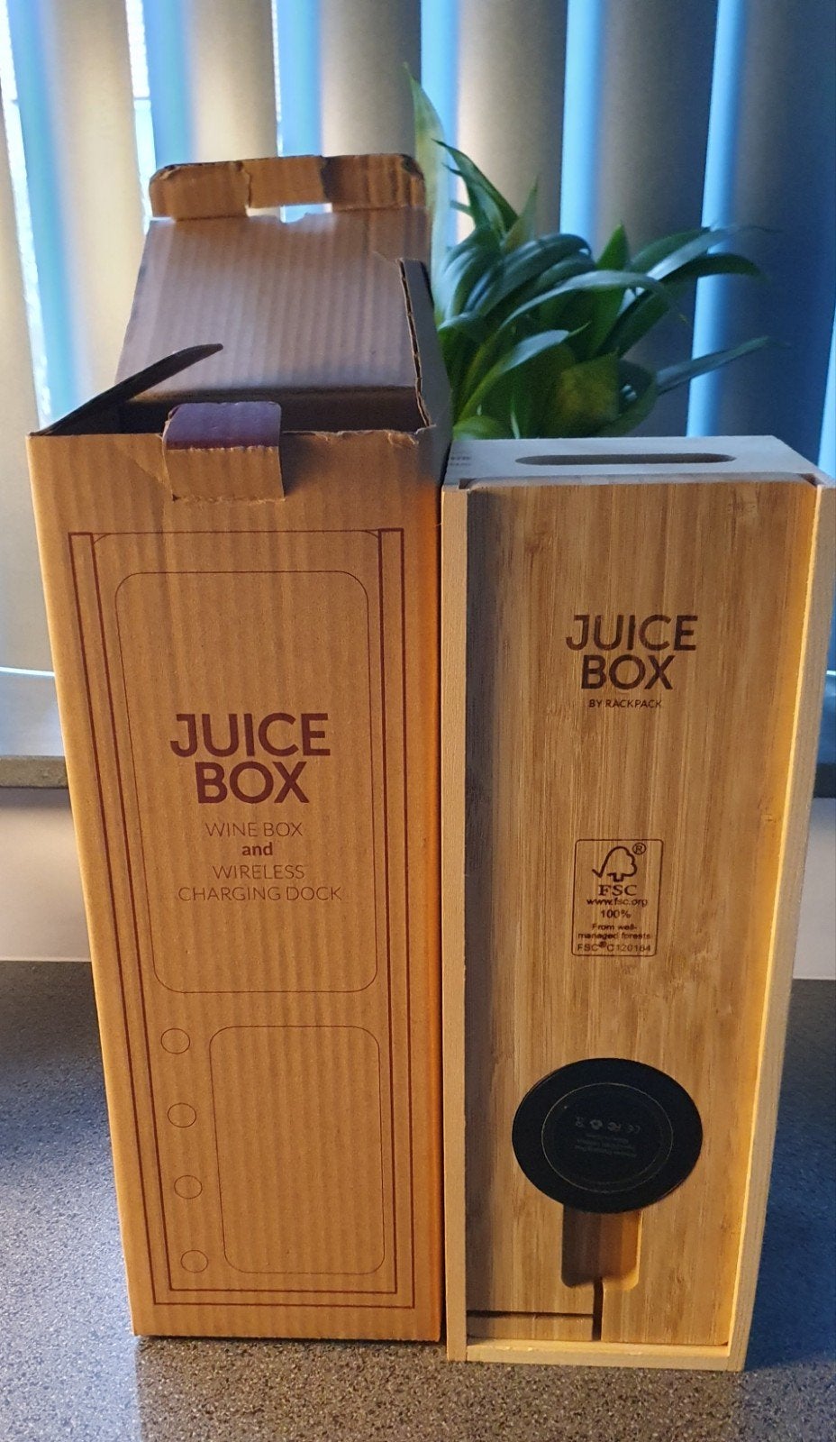 Wijnbox Juicebox met oplader mobiel nieuw in doos.
Gift Kado, Ophalen of Verzenden, Nieuw, Overige stijlen