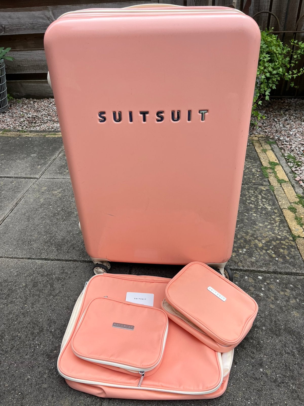 SuitSuit koffer L  met bijpassende reisset, Ophalen, Hard kunststof, 45 tot 55 cm, Zo goed als nieuw