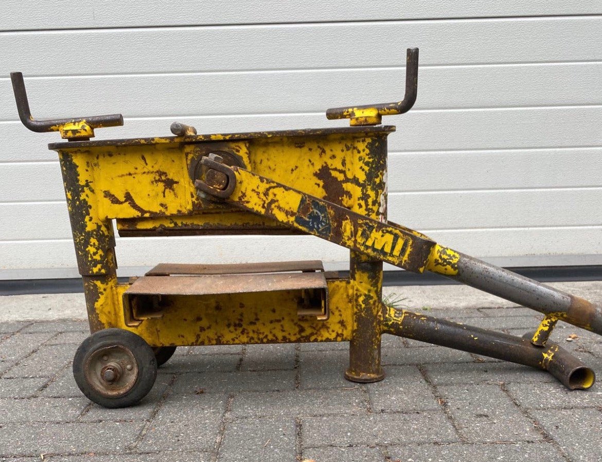 Stennen knipper almi, Ophalen, Gebruikt