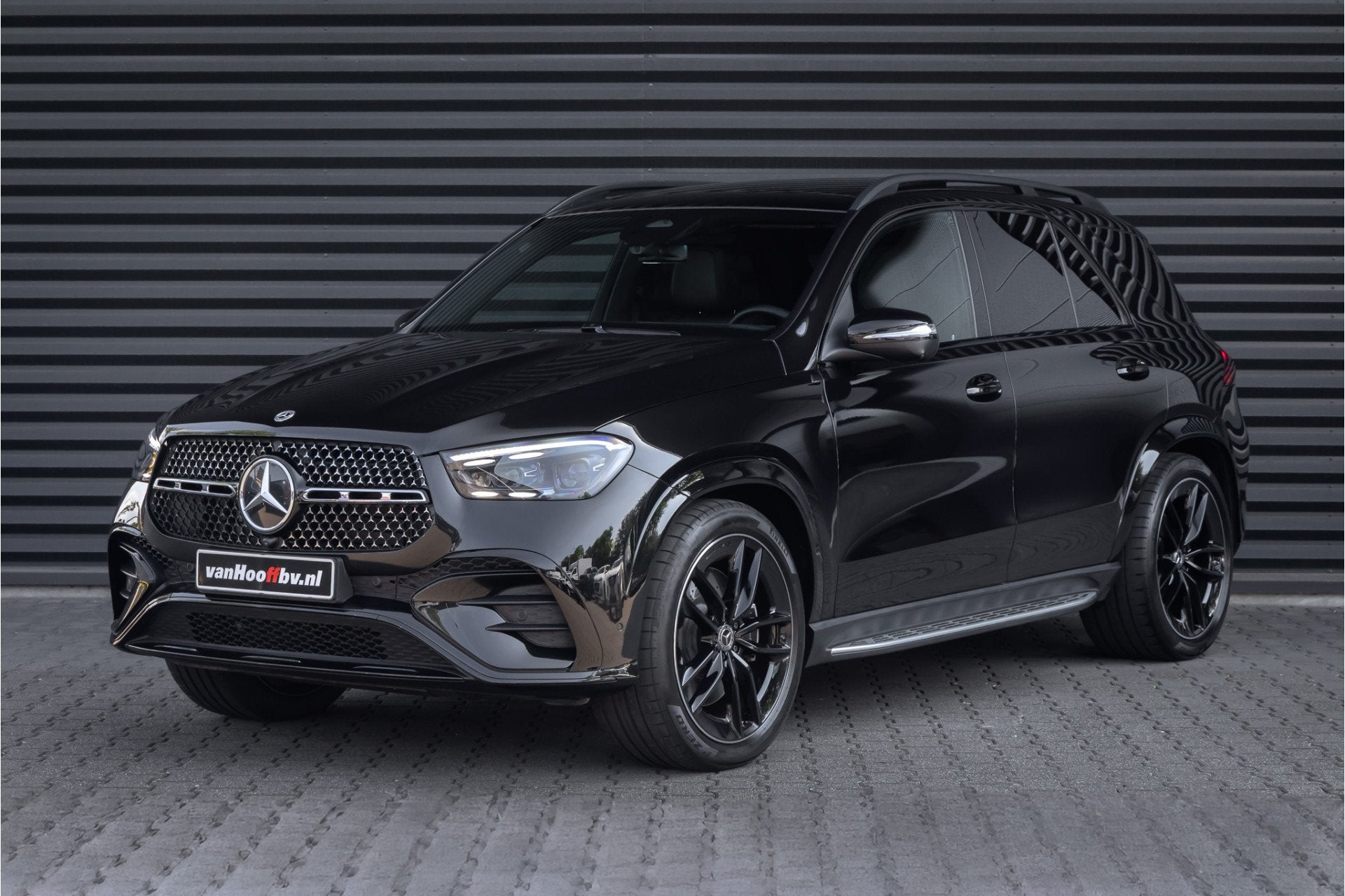 Mercedes-Benz GLE 450 d 4MATIC AMG Line Edition 22'' - Night, Automaat, Zwart, 368 pk, GLE