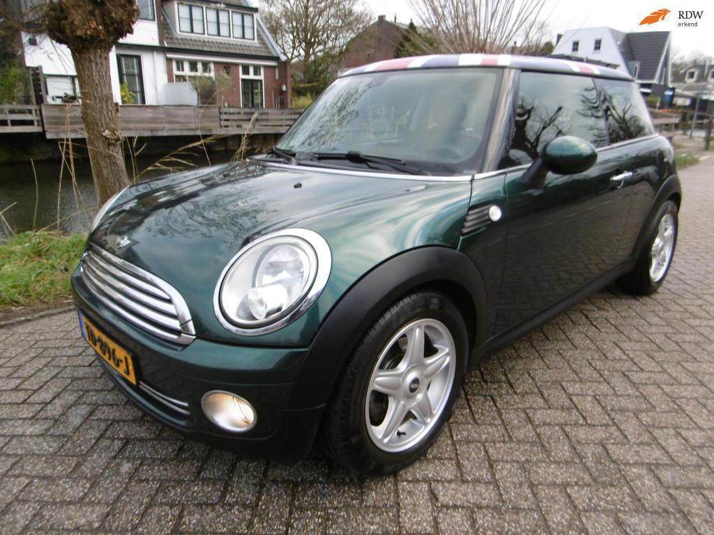 Mini Mini 1.6 Cooper Clima Cruise Historie Youngtimer Keurig, Auto's, Mini, Voorwielaandrijving, Stof, Gebruikt, 750 kg