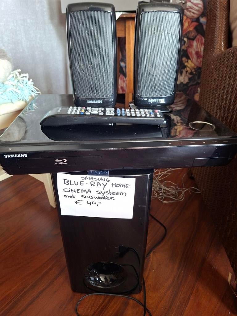 Blue-ray home cinema systeem met subwroofer 40 euro, Soundbar, Blu-ray-speler, 70 watt of meer, Ophalen