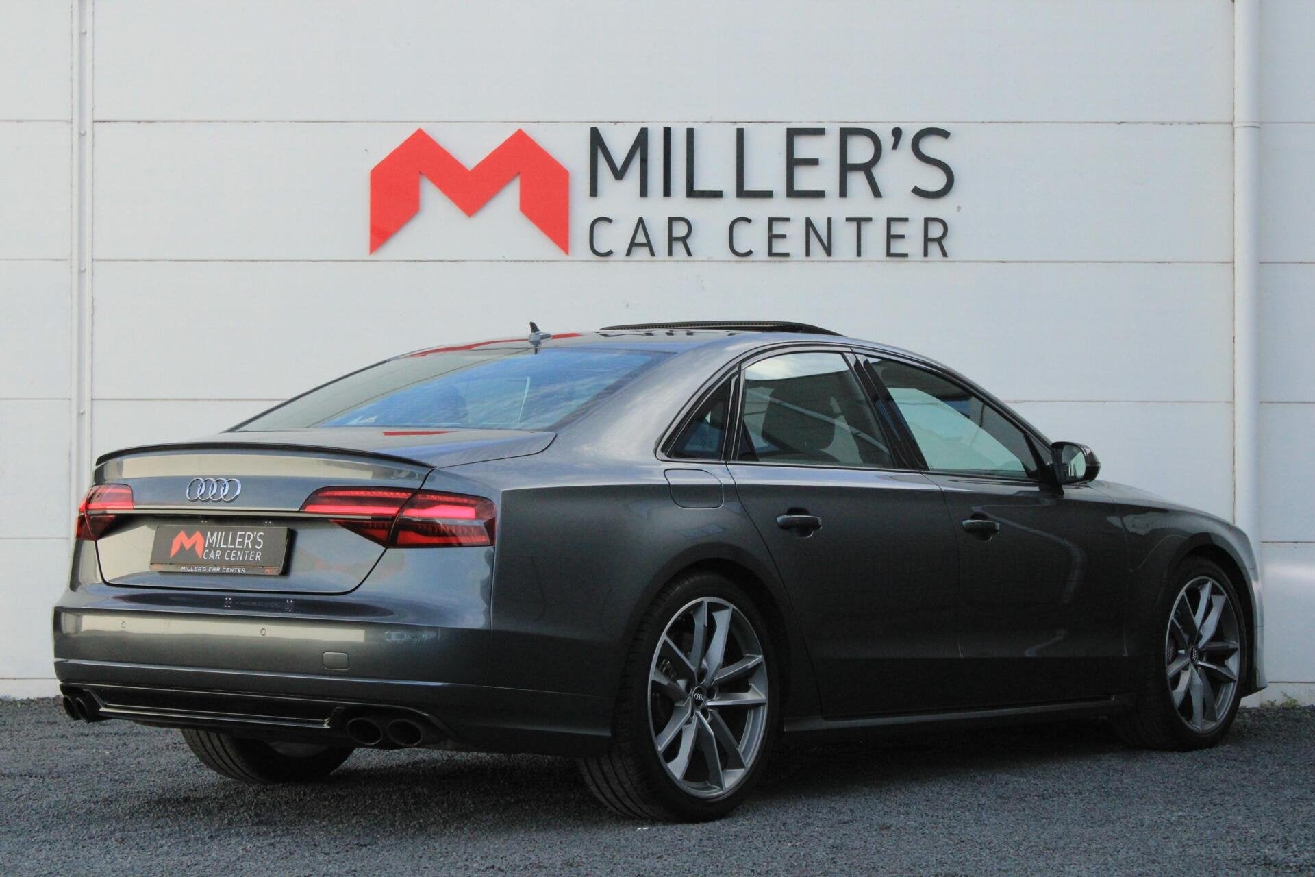 Audi S8 4.0 TFSI S8 plus quattro Pro Line+ Softclose Panoram, Auto's, Automaat, Dealer onderhouden, Gebruikt, Met garantie (alle)