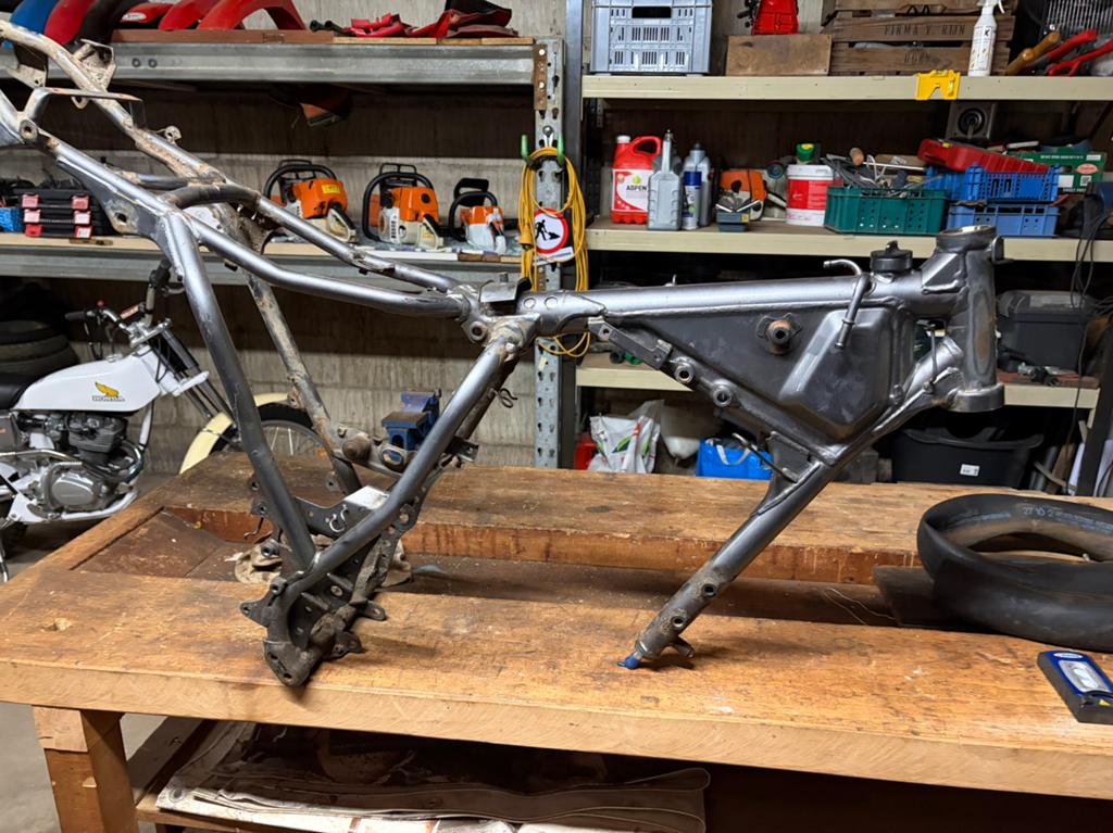 Yamaha xt600e xt600 frame, Motoren, Onderdelen | Yamaha, Ophalen, Gebruikt
