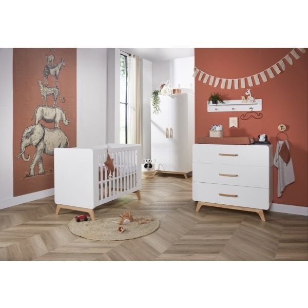 Baby-/kinderkamer set: ledikant + commode – wit met hout, Ophalen, 50 tot 70 cm, Zo goed als nieuw, 75 tot 100 cm
