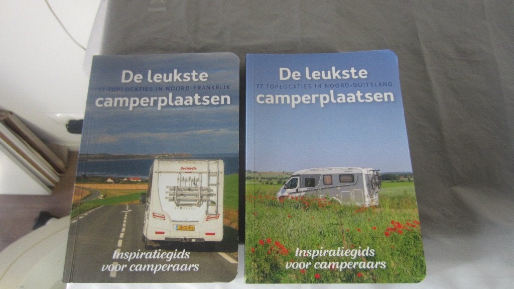Camper reisgidsen ,2 x, Boeken, Reisgidsen, Zo goed als nieuw, Reisgids of -boek, Europa, Overige merken, Ophalen of Verzenden